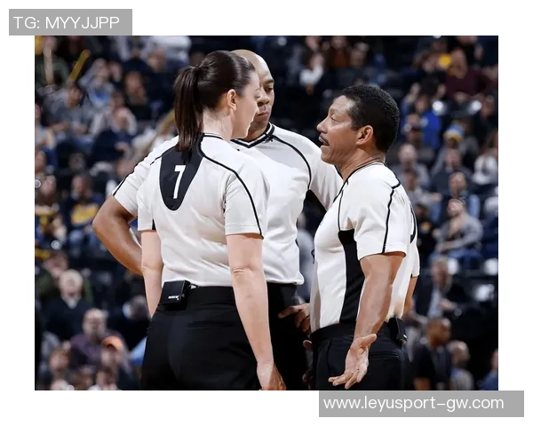 加斯佩里尼谈裁判判罚明确若全员出战或能逆转局势